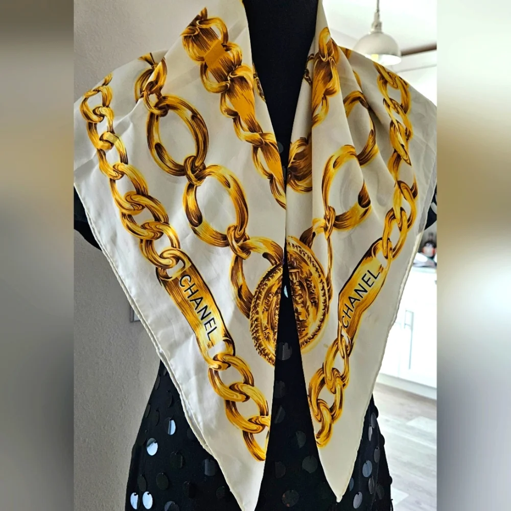 CHANEL Silk Gold and White Baroque Chain Scarf